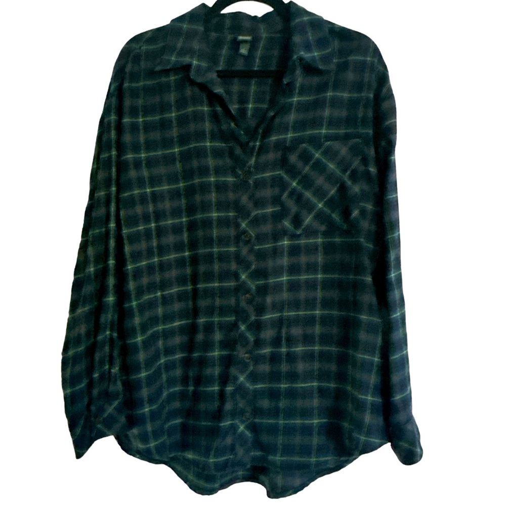 Wild Fable boyfriend style flannel with pockets